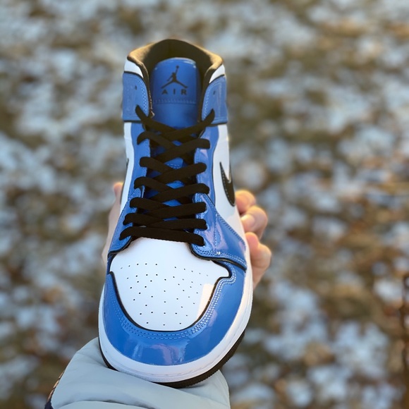 JORDAN 1 MID SIGNAL BLUE - Picture 5 of 7